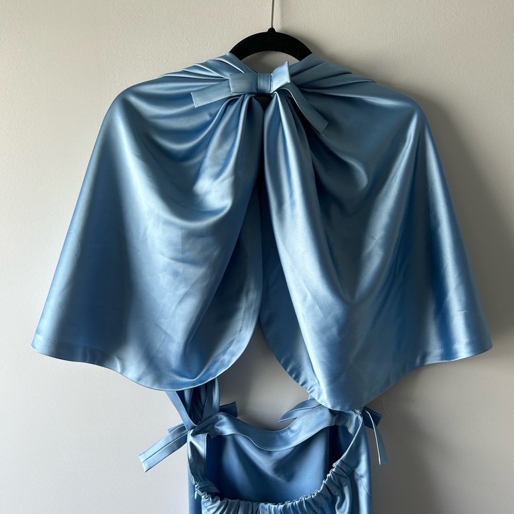 Bernadette light blue August bow detailed satin cape mini dress - Picture 8 of 10